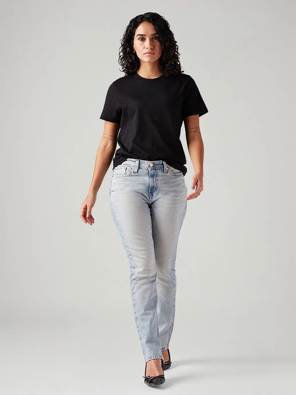 Women's Light Blue Wedgie Slim Fit Mid Rise Jeans 1