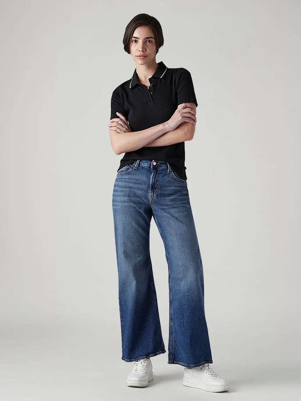 Women's Dark Indigo Loose Bootcut Fit Mid Rise Jeans 1