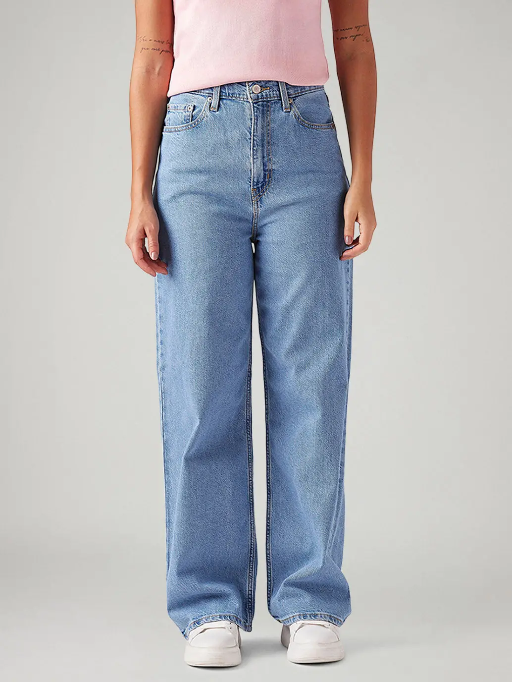 Women's Light Blue Loose Fit High Rise Jeans 2