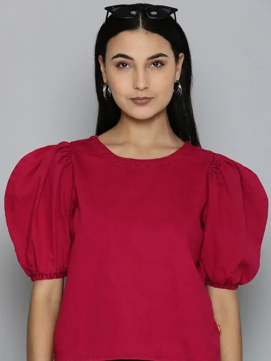 Women's Solid Red Round Neck Top 2
