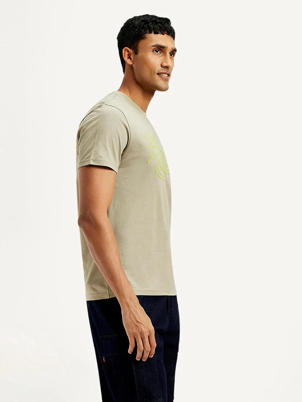 Men's Graphic Slim Fit T-Shirt 1