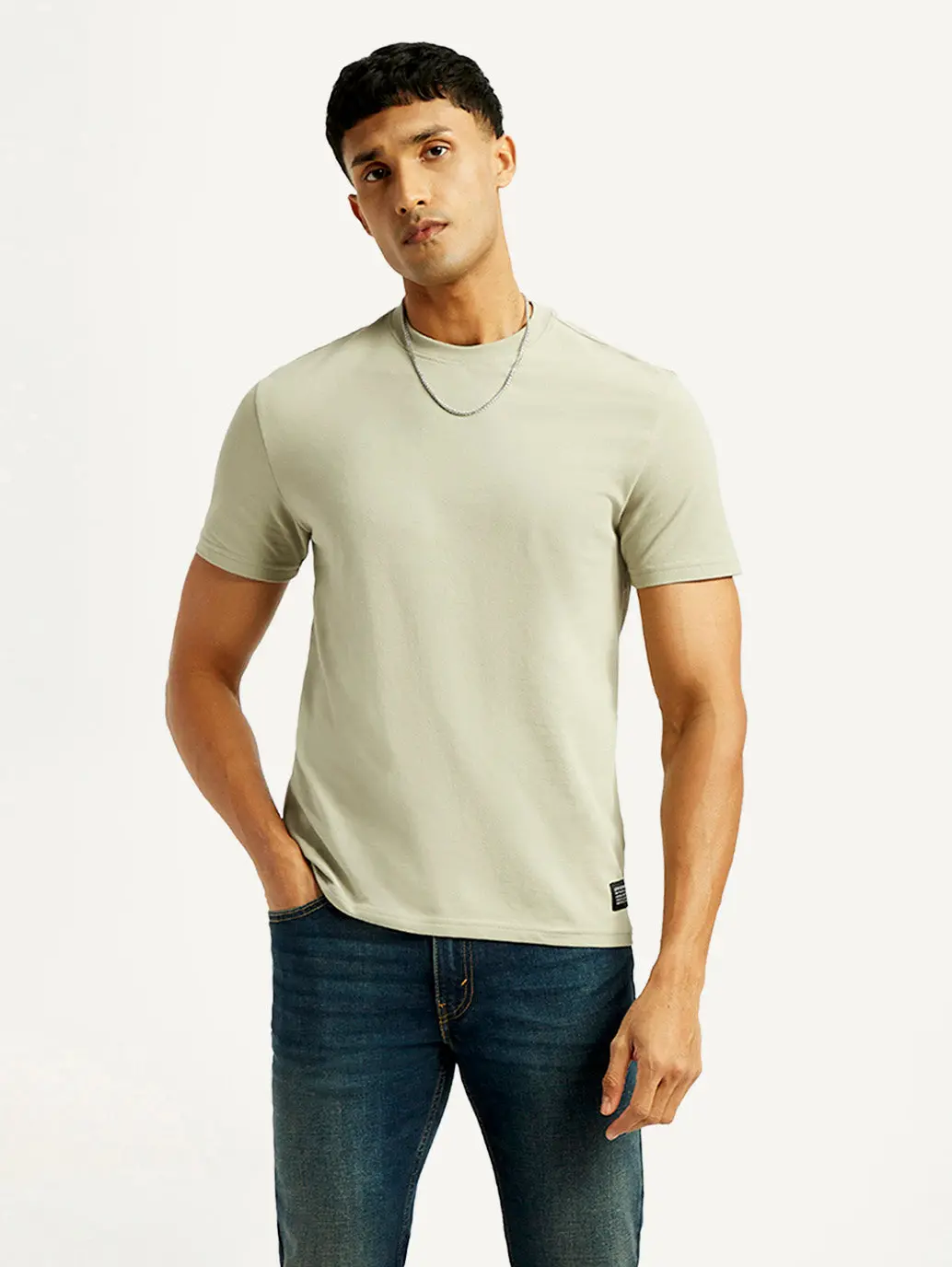 Men's Solid Slim Fit T-Shirt 1