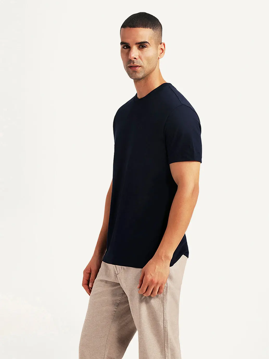 Men's Solid Navy Slim Fit T-Shirt 4