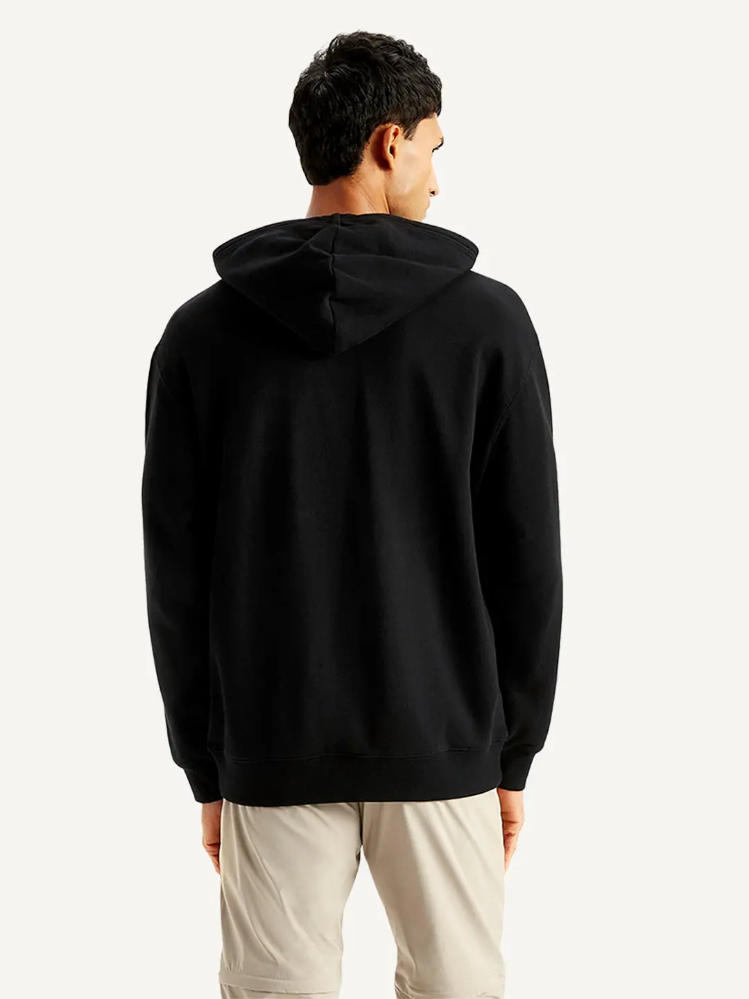 Men's Solid Black Crew Neck Sweatshirt 2