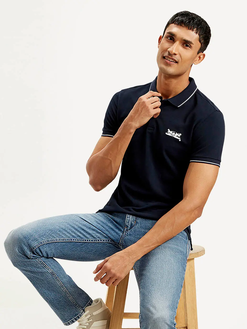 Men's Solid Slim Fit Polo T-Shirt 1