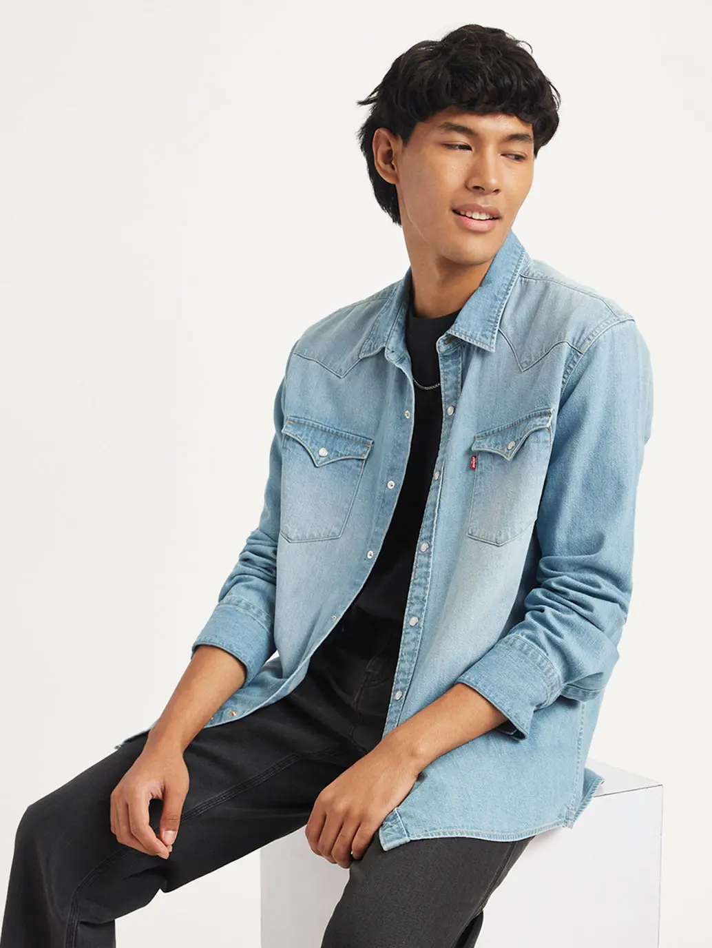 Men's Solid Slim Fit Denim Shirt 1