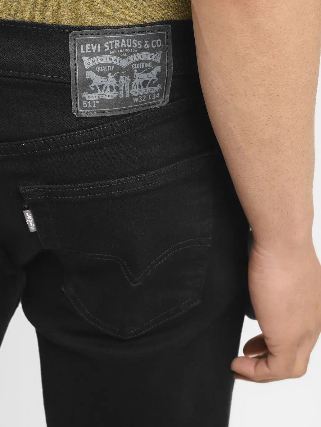 Men's 511 Black Slim Fit Mid Rise Jeans 8