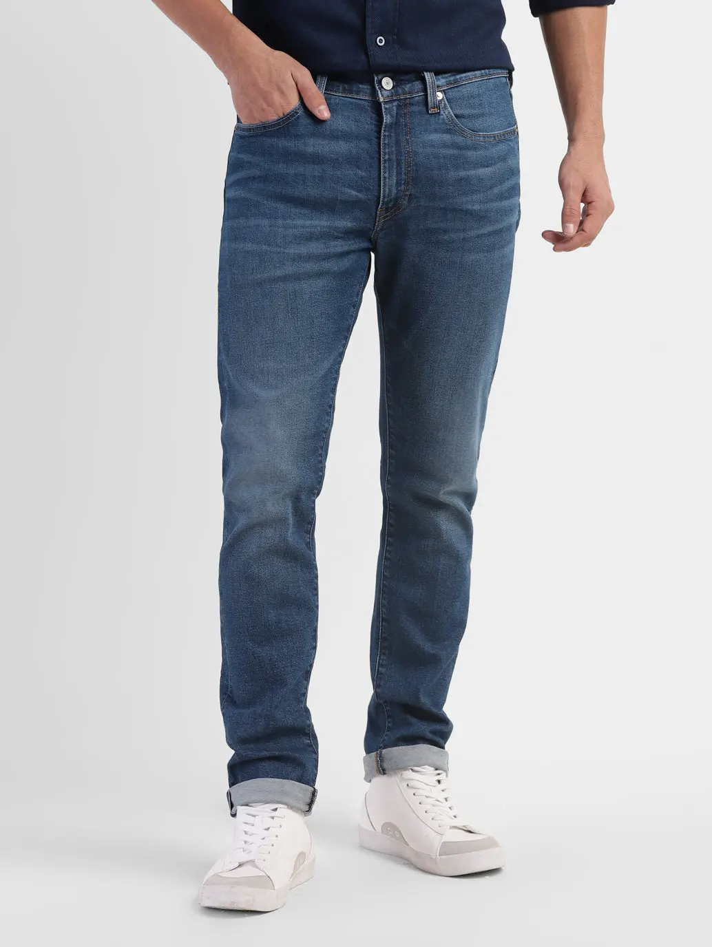 Men's 511 Blue Slim Fit Mid Rise Jeans 2