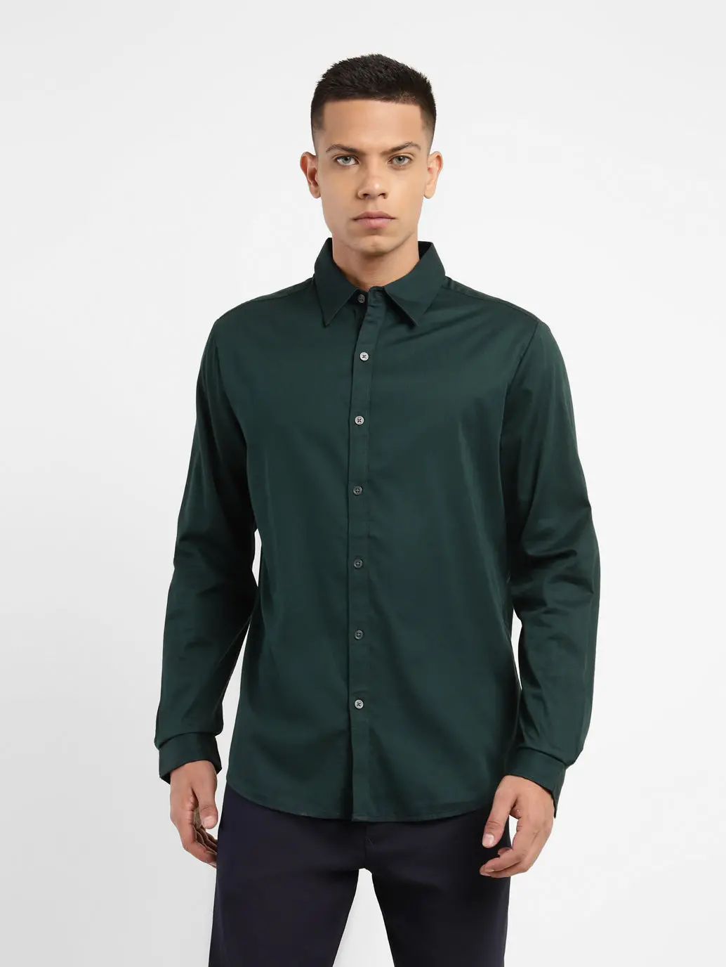 Men's Solid Spread Collar Shirt 1