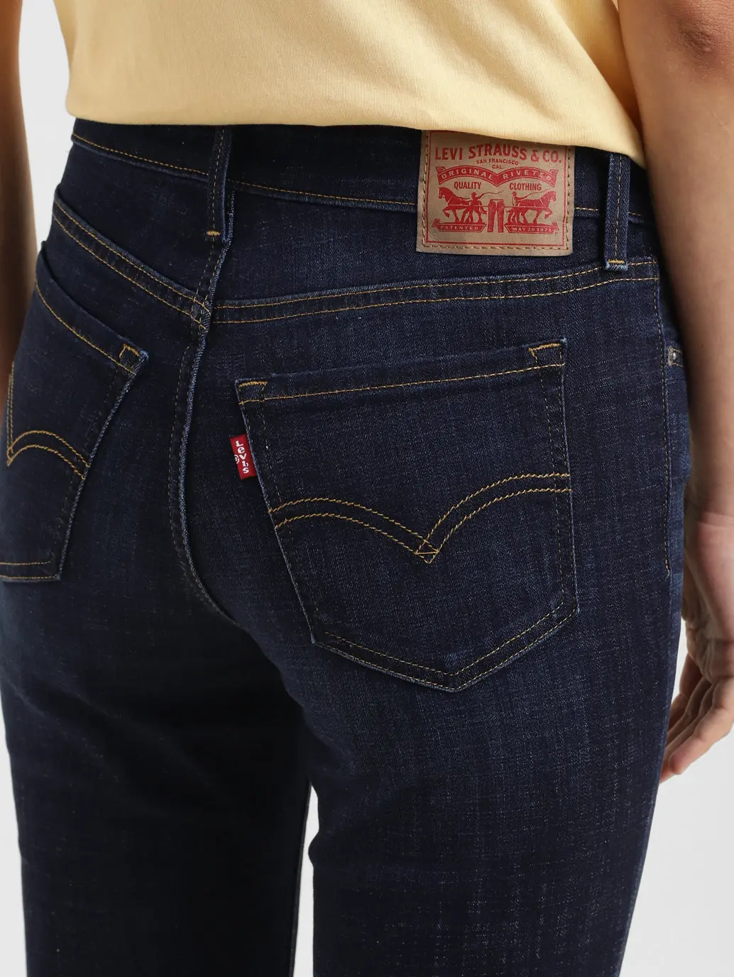 Women's 711 Blue Skinny Fit Mid Rise Jeans 6