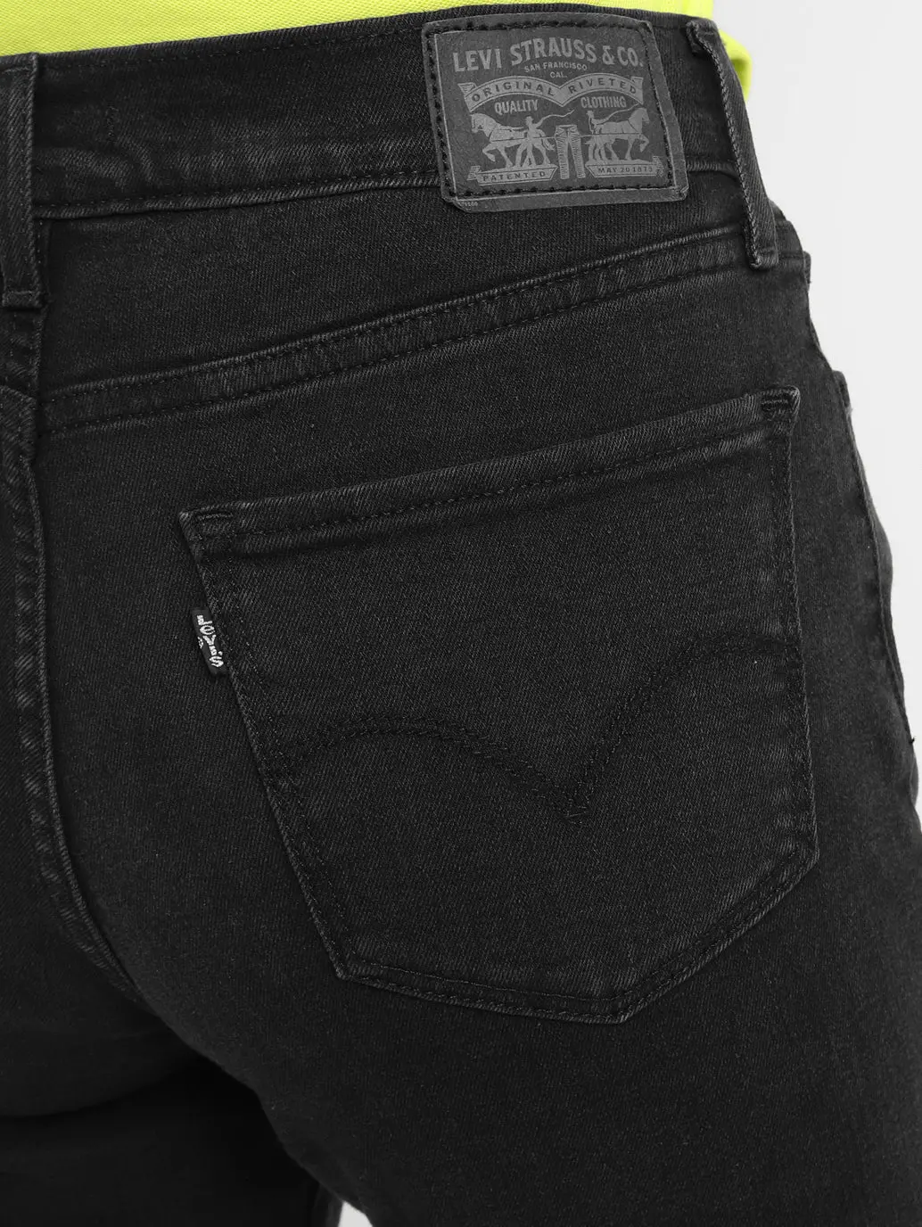 Women's 710 Black Skinny Fit Mid Rise Jeans 6