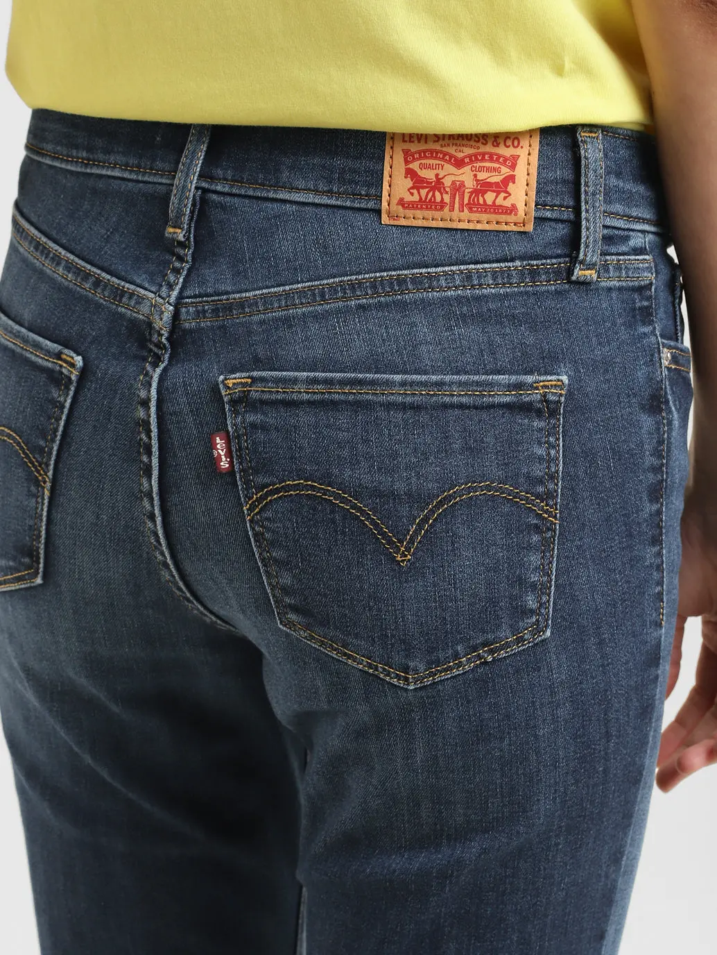 Women's 312 Blue Straight Fit Mid Rise Jeans 6