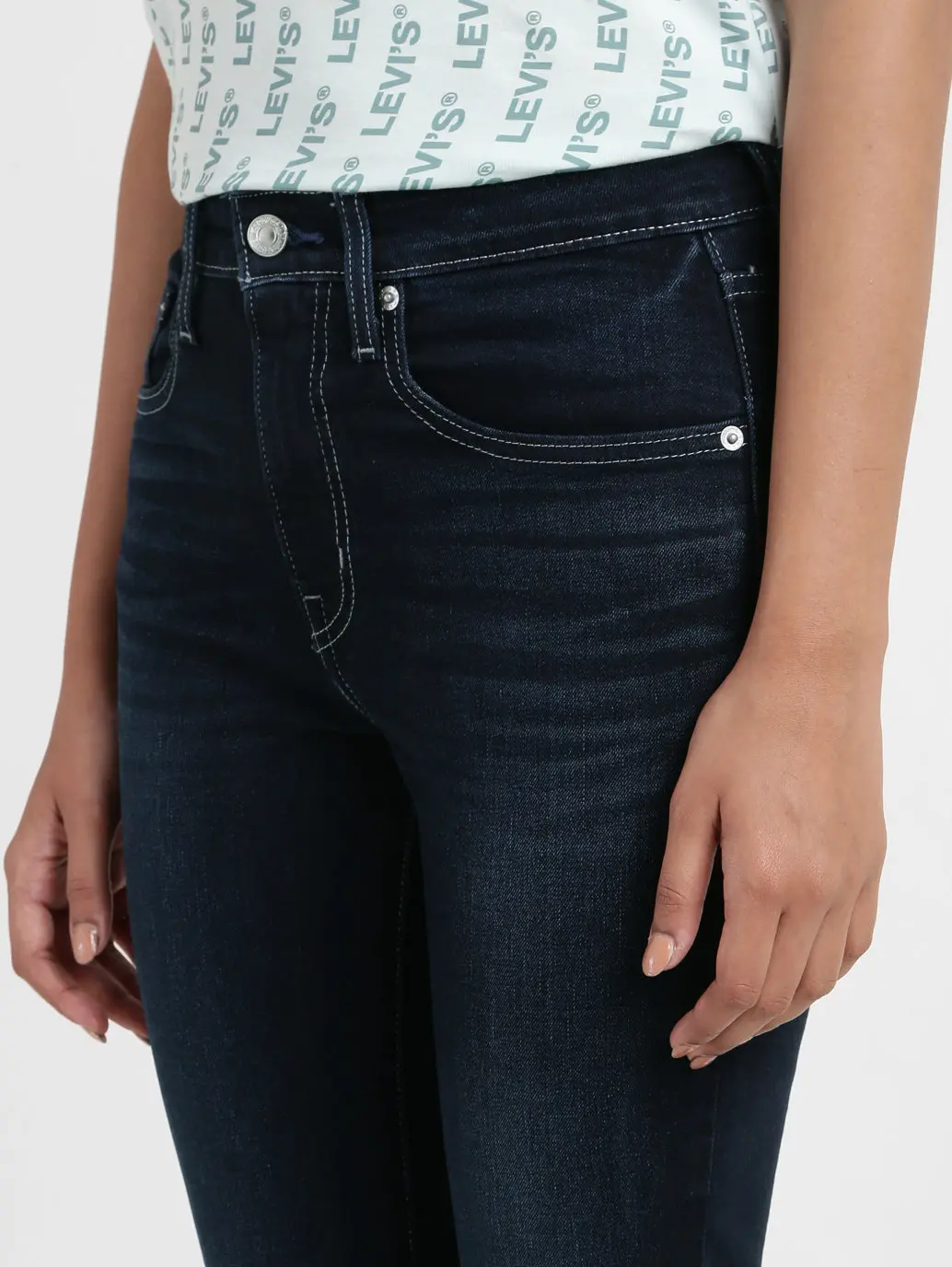 Women's 725 Black Bootcut Fit High Rise Jeans 7