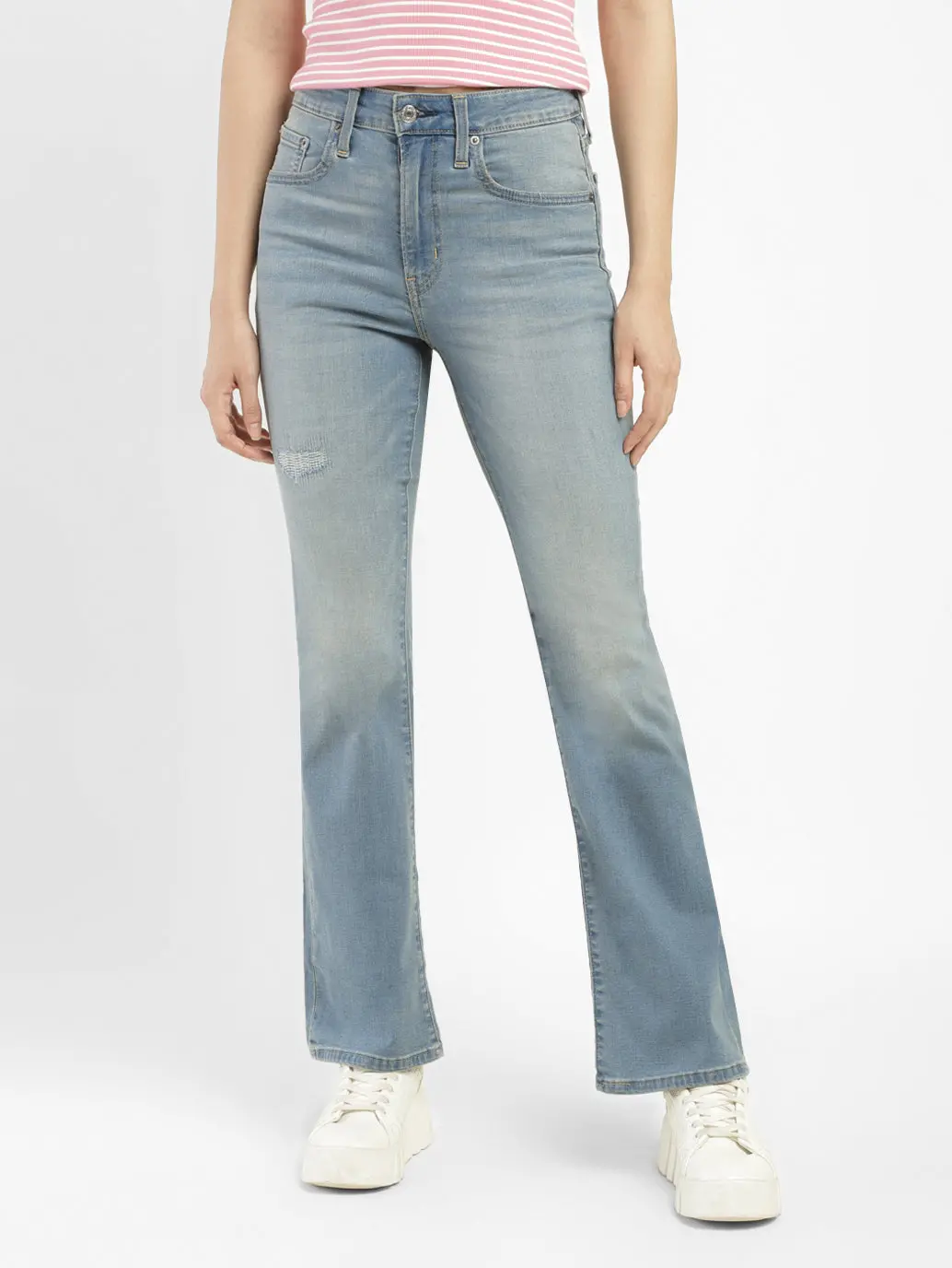 Women's 725 Blue Bootcut Fit High Rise Jeans 8