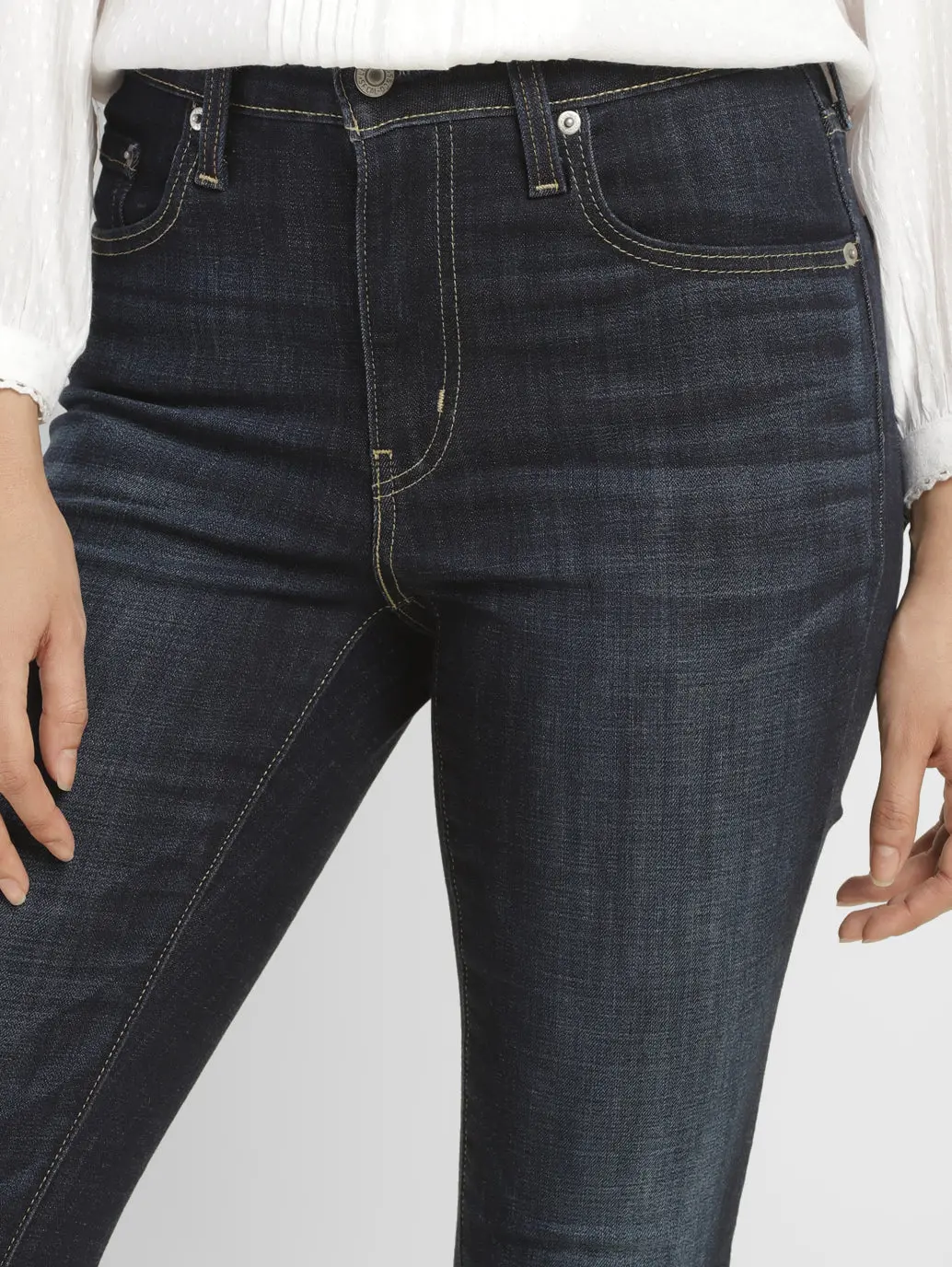 Women's 725 Blue Bootcut Fit High Rise Jeans 5