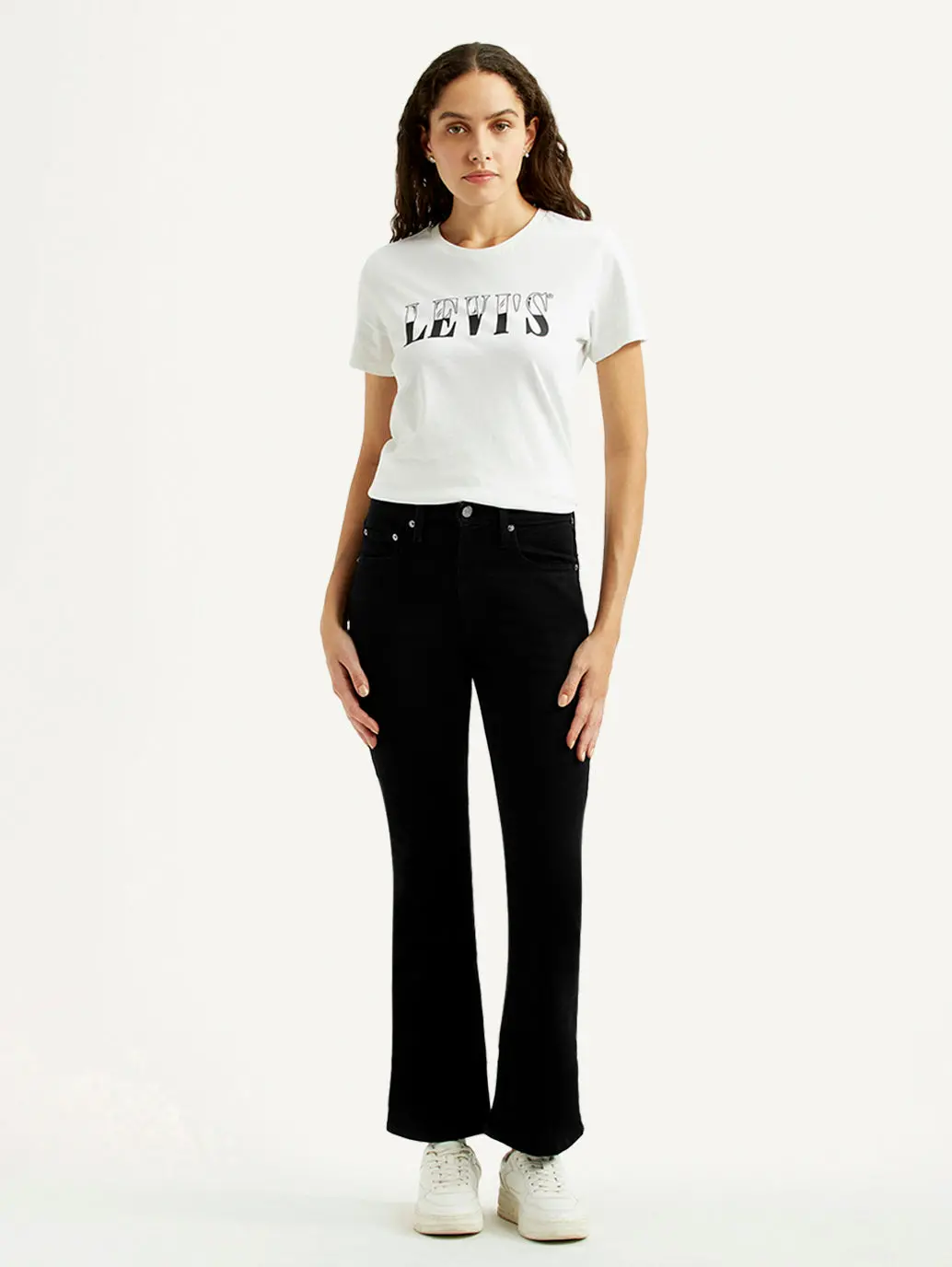Women's 725 Black Slim Bootcut Fit High Rise Jeans 7
