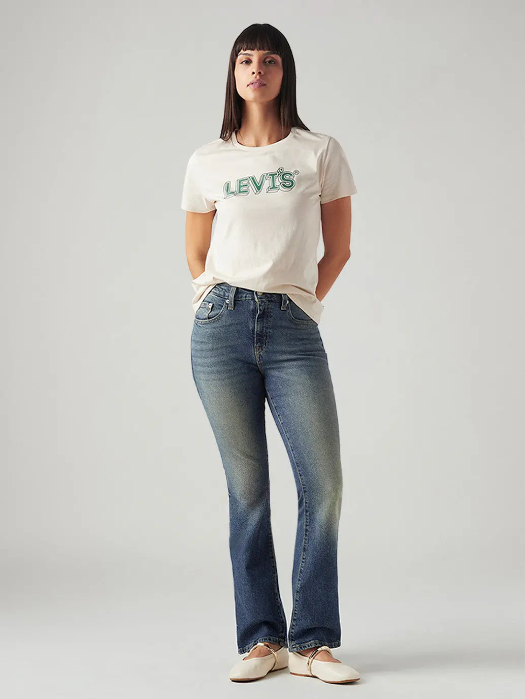 Women's 725 Med Indigo Bootcut Fit High Rise Jeans 1