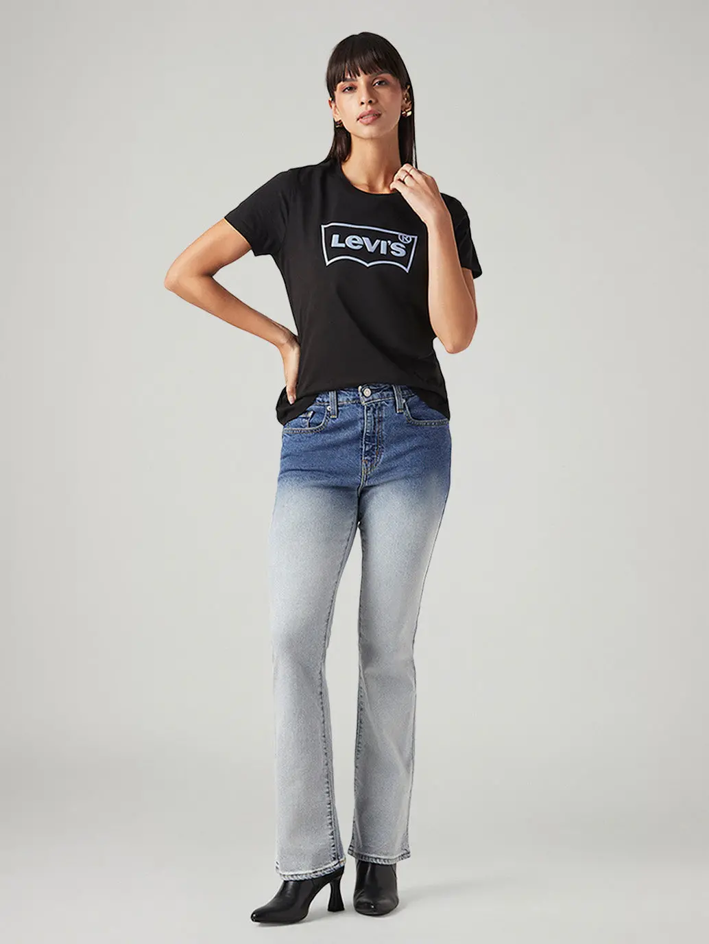 Women's 725 Light Blue Bootcut Fit High Rise Jeans 1