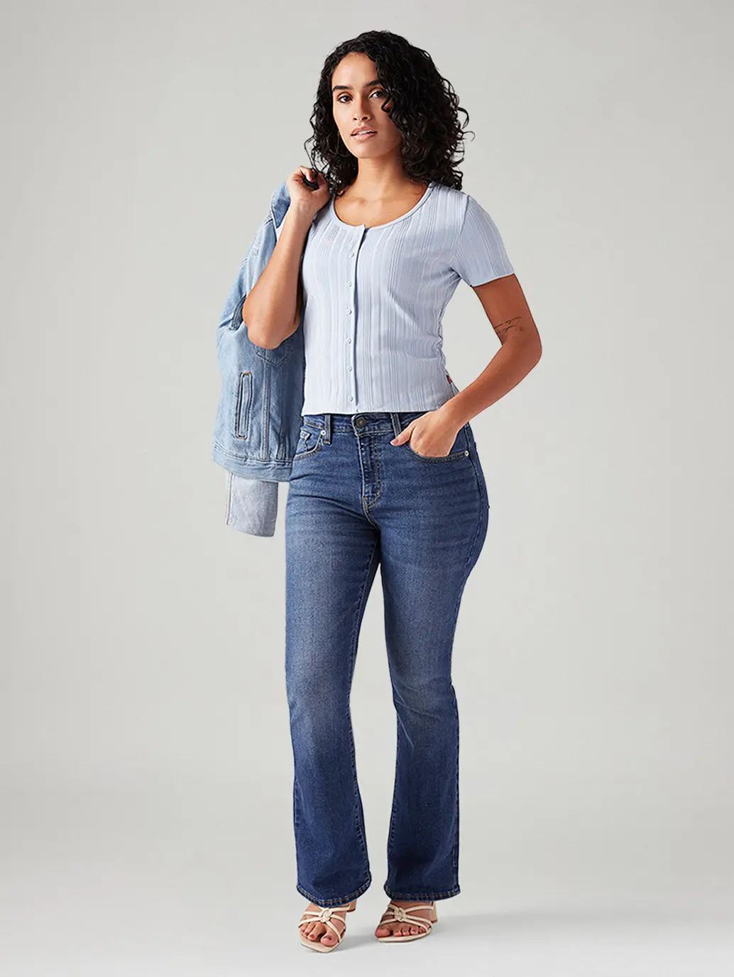 Women's 725 Blue Bootcut Fit High Rise Jeans 1