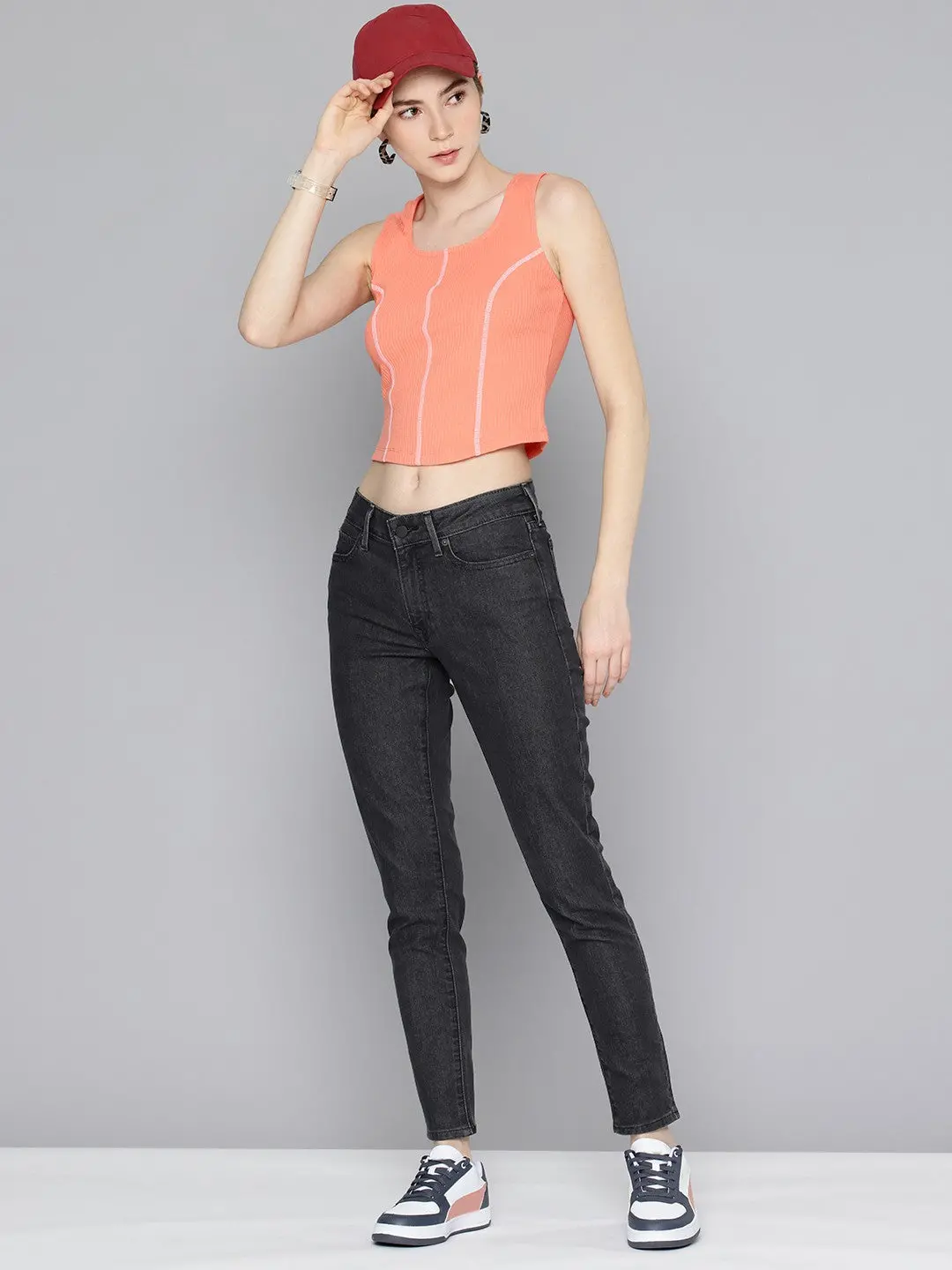 Women's 711 Black Skinny Fit Mid Rise Jeans 1
