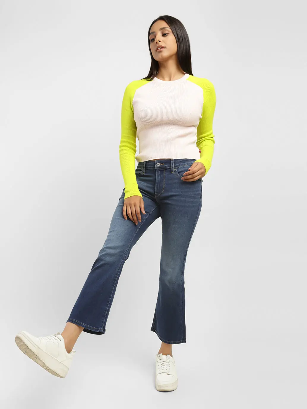 Women's 715 Blue Flared Fit Mid Rise Jeans 2