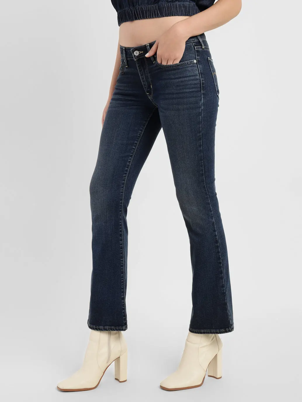 Women's 715 Blue Flared Fit Mid Rise Jeans 4