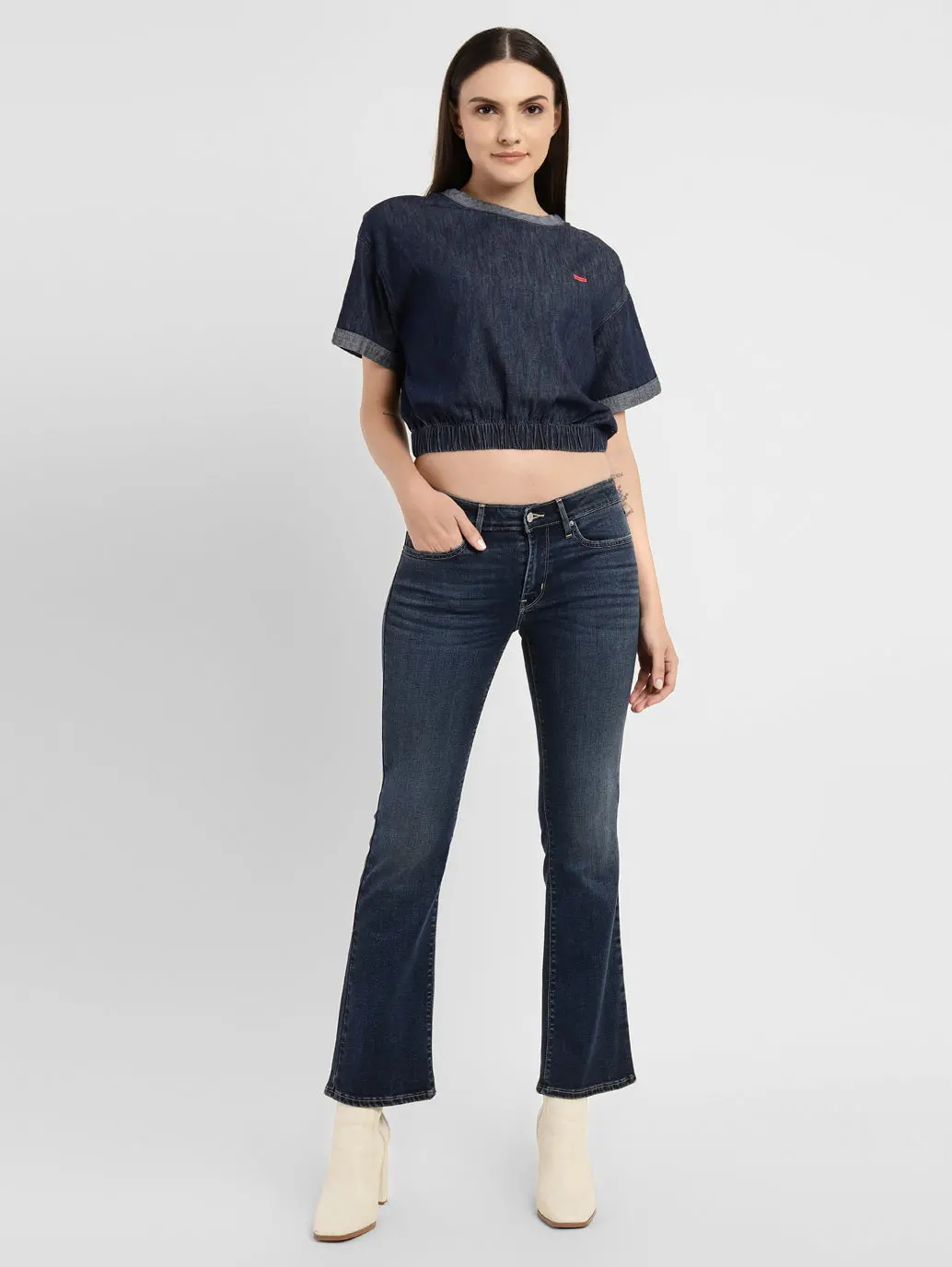 Women's 715 Blue Flared Fit Mid Rise Jeans 7