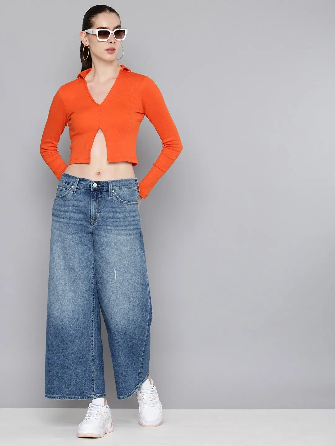 Women's 94 Blue Baggy Wide Leg Fit Mid Rise Jeans 1