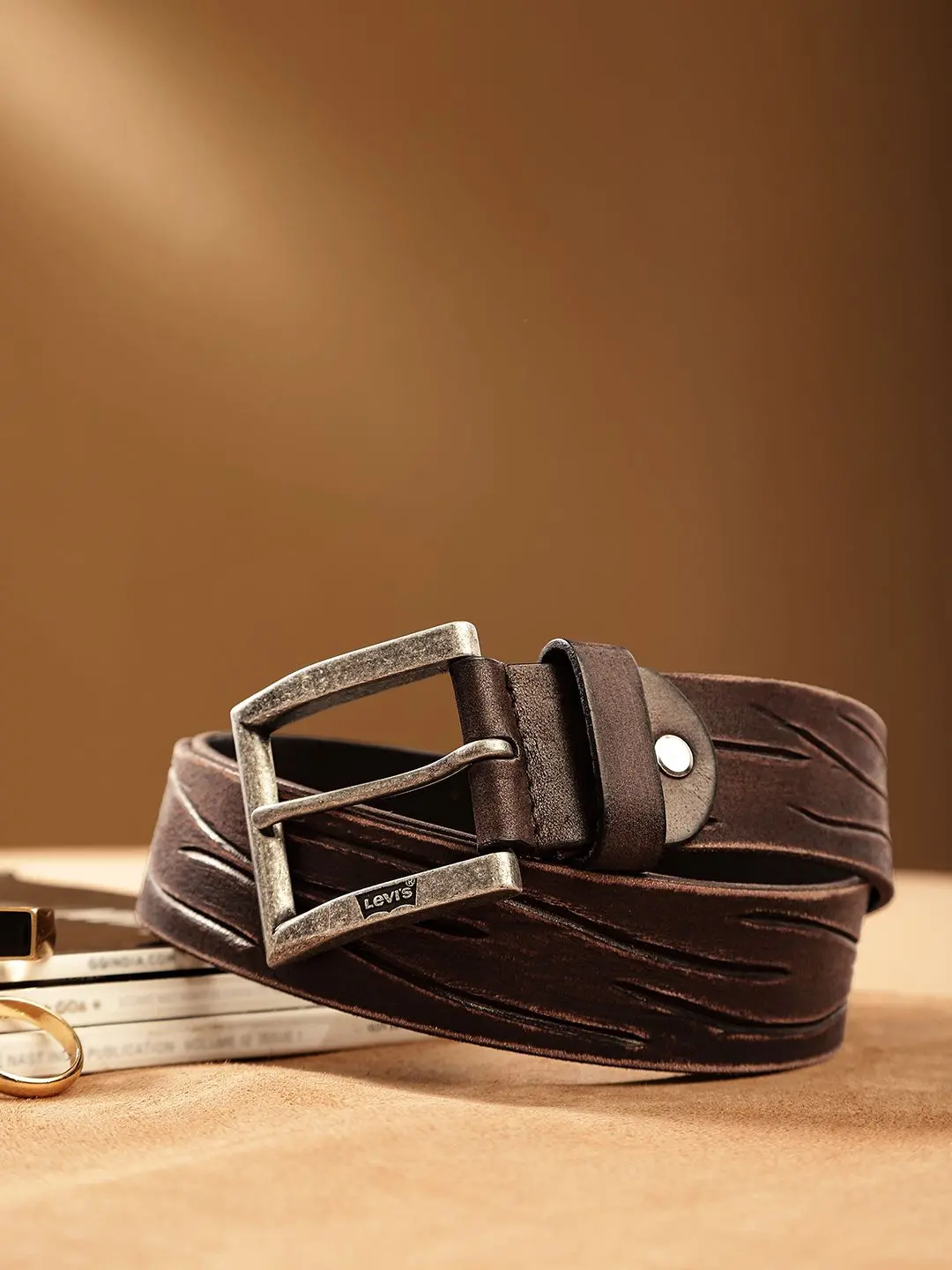 Men's Brown Textured Belt 1