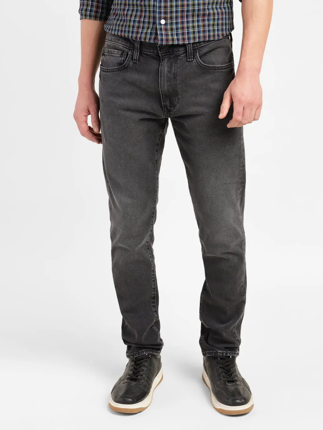 Men's 512 Black Slim Tapered Fit Mid Rise Jeans 1