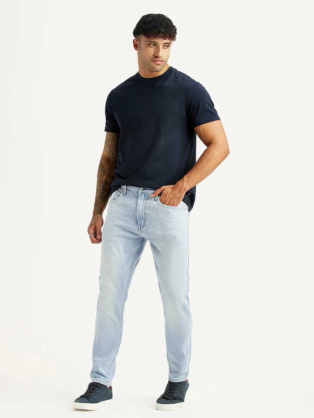 Men's 512 Light Blue Slim Tapered Fit Mid Rise Jeans 7