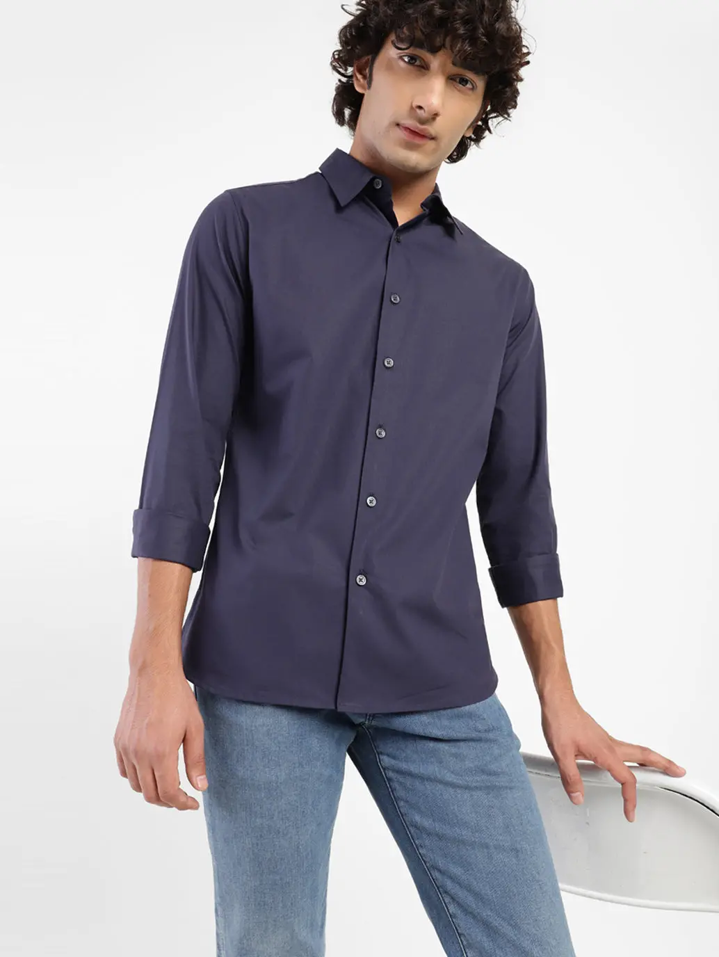 Men's Solid Spread Slim Fit Shirt 1