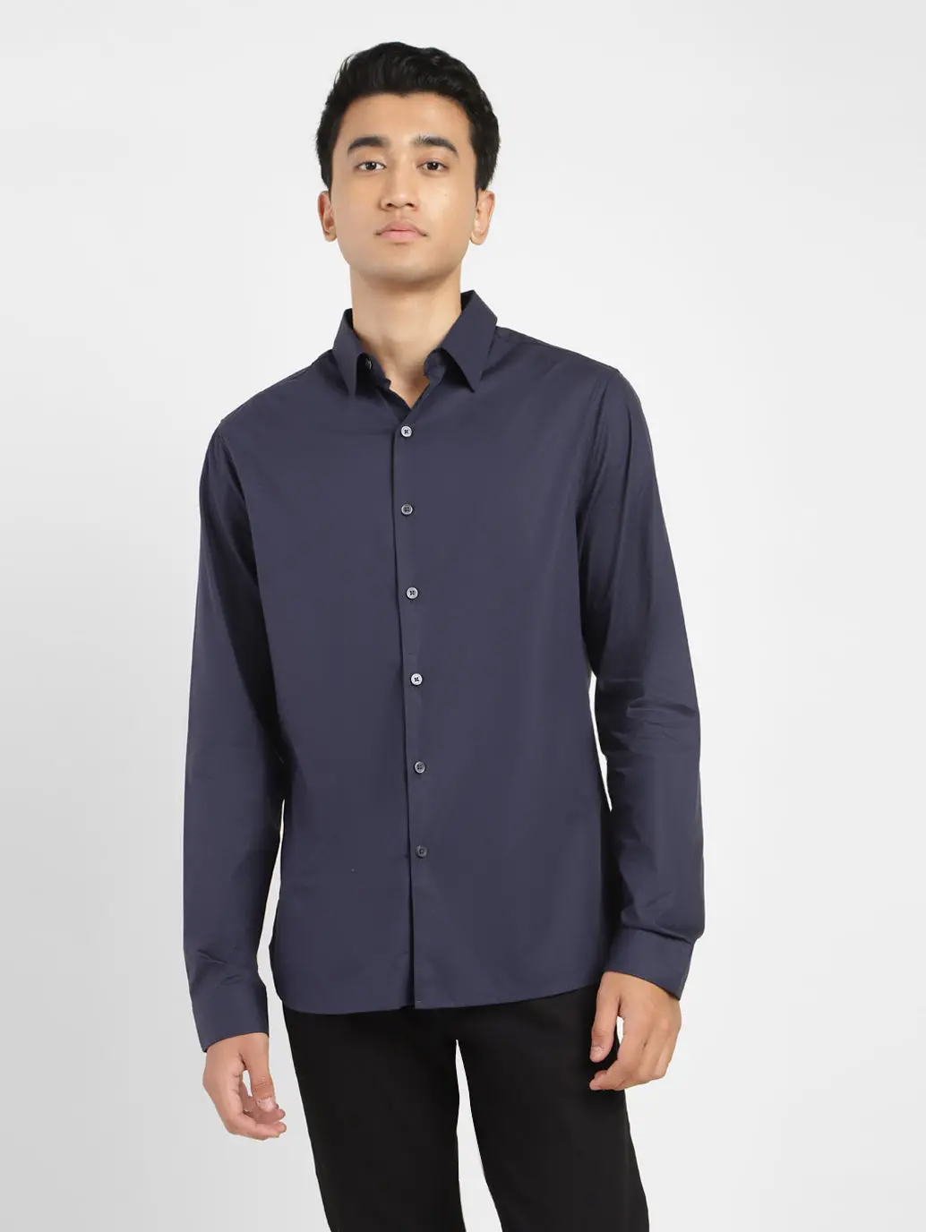 Men's Solid Regular Fit Shirt 1