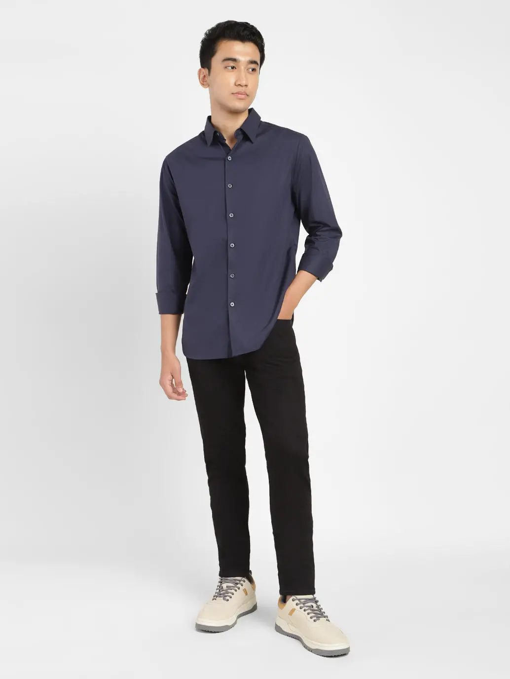 Men's Solid Regular Fit Shirt 2