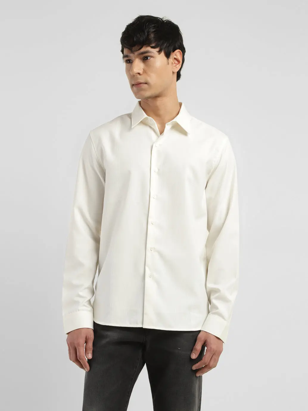 Men's Redloop Textured Spread Collar Shirt 1
