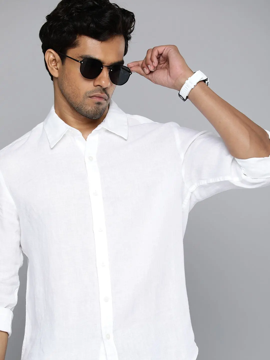 Men's Redloop Solid Slim Fit Shirt 1