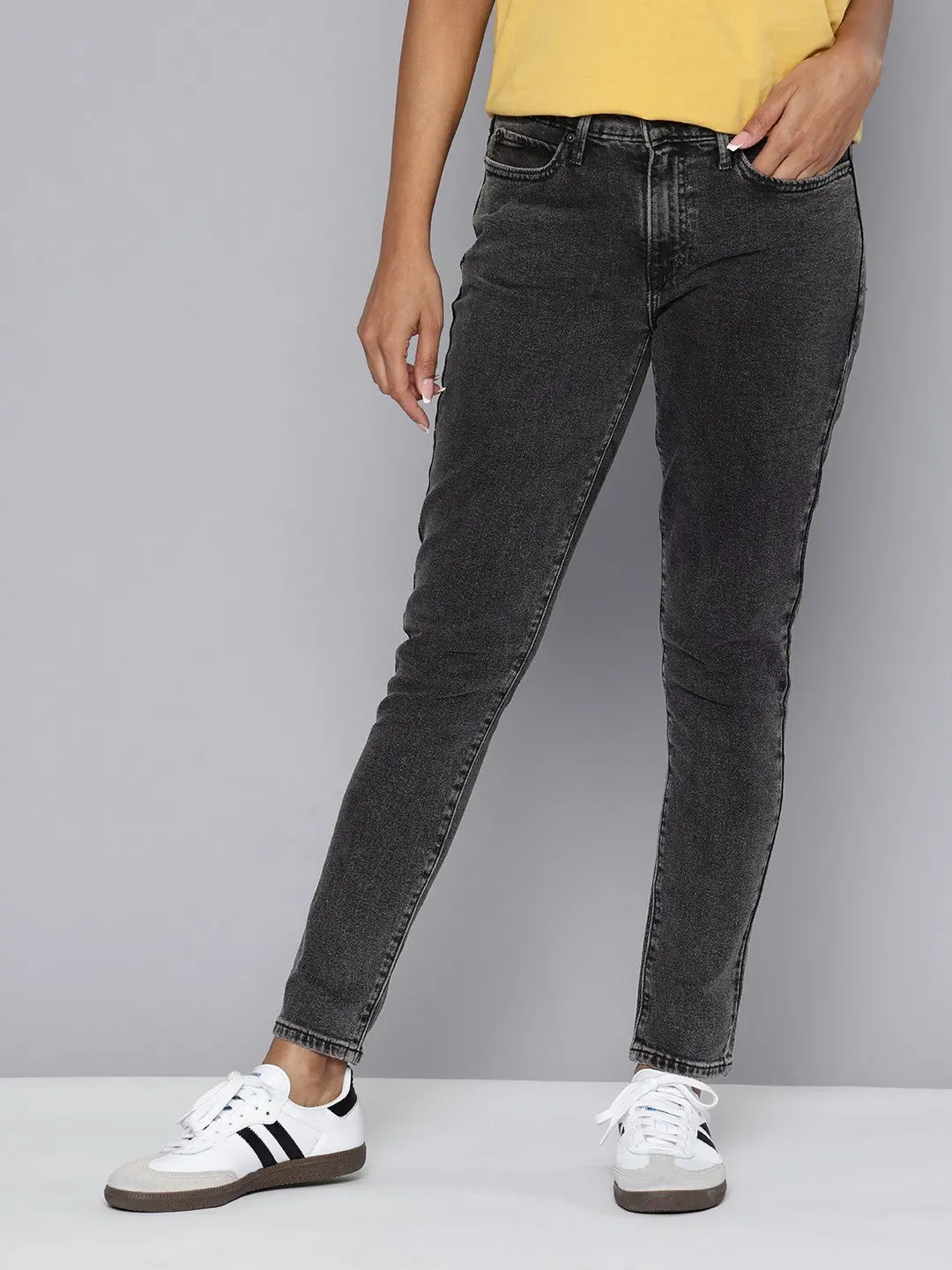 Women's 711 Black Skinny Fit Mid Rise Jeans 4