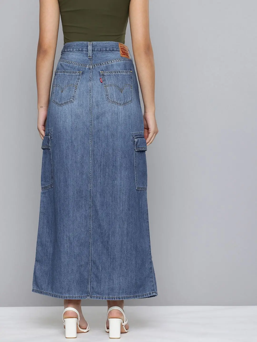 Women's Mid Rise Blue Solid Skirt 3