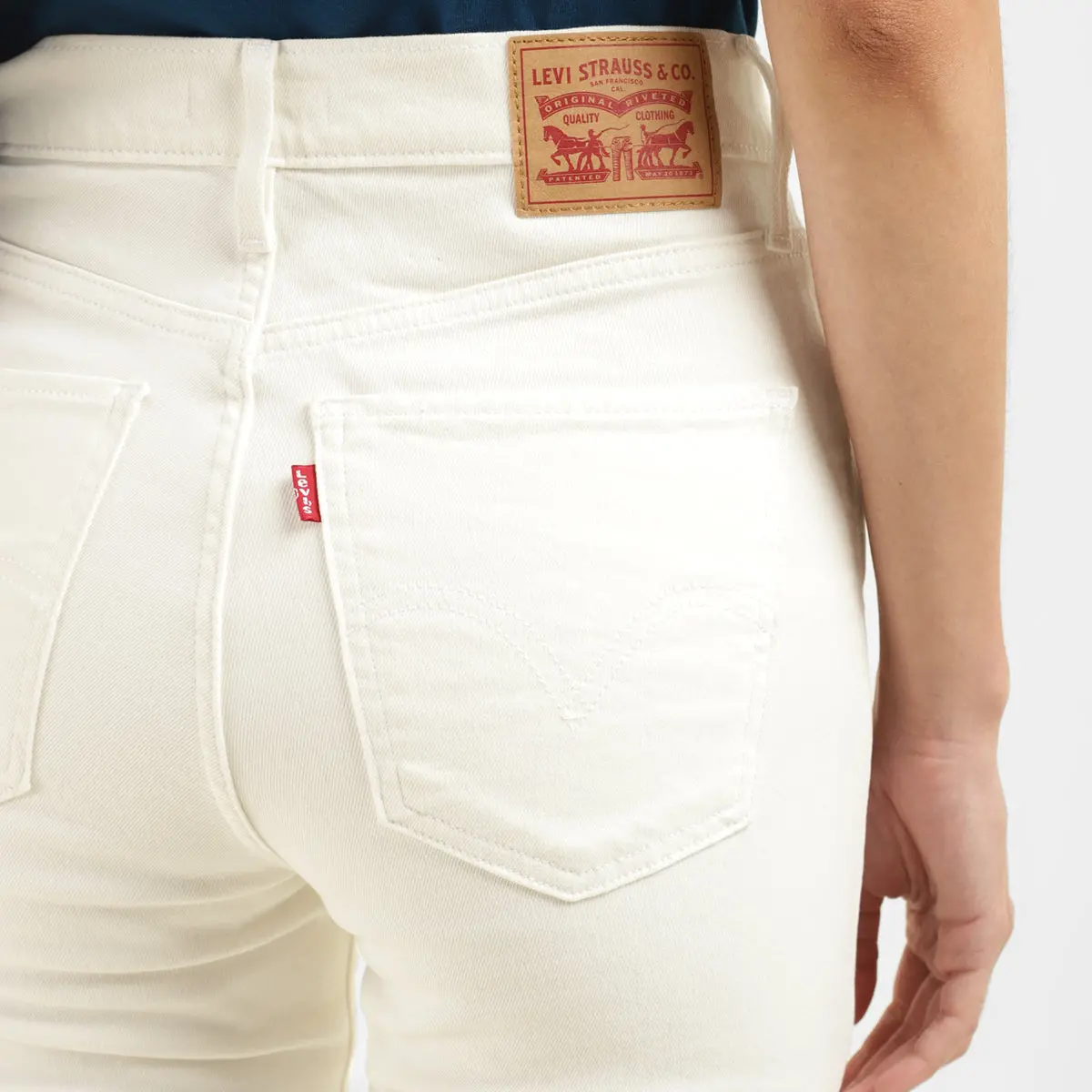Women's White Mile High Wide Leg Fit High Rise Jeans 4
