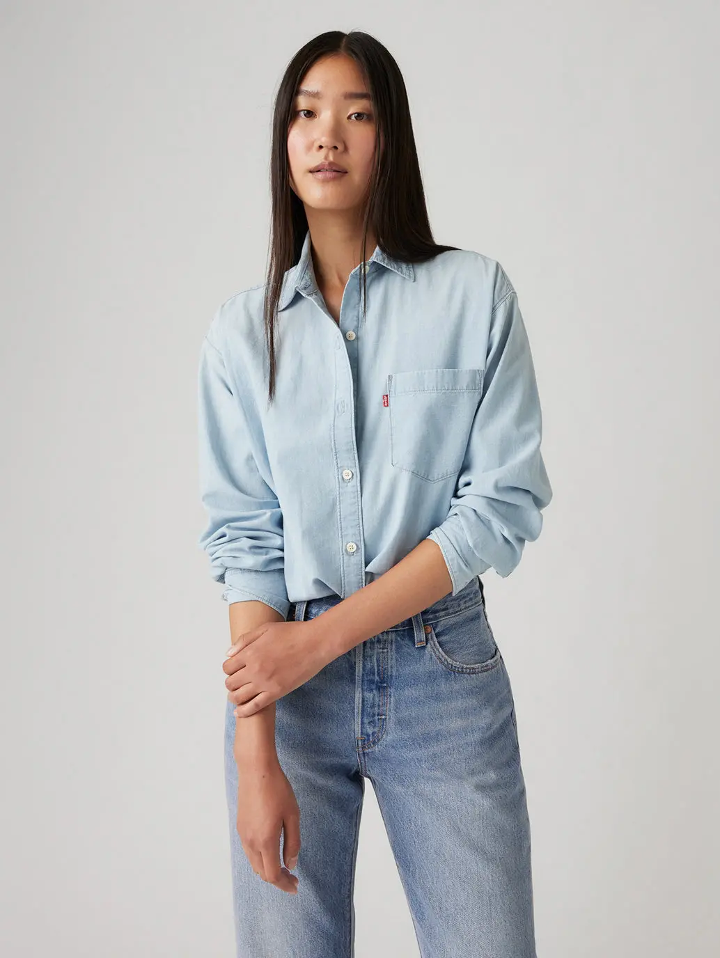 Women's Solid Relaxed Fit Shirt 2
