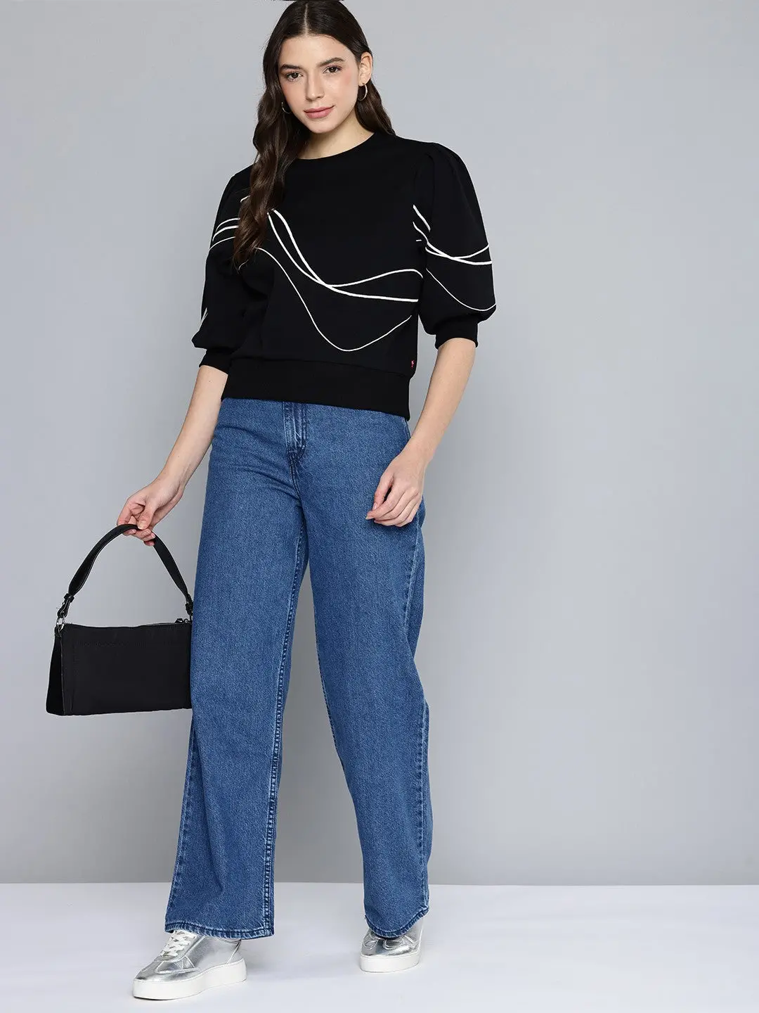 Women's Abstract Crew Neck Top 1