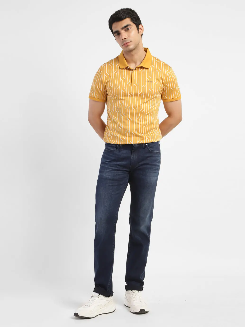 Men's Geometric Print Regular Fit T-Shirt 1