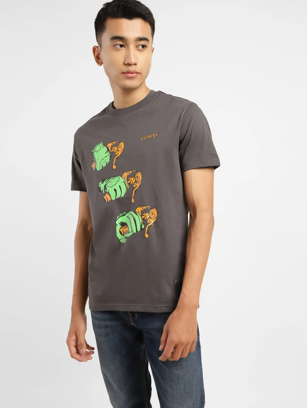 Men's Graphic Print Slim Fit T-Shirt 1