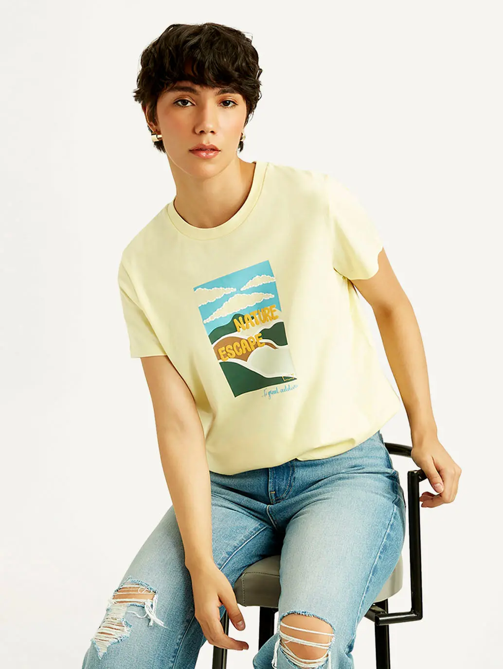 Women's Graphic Print Relaxed Fit T-Shirt 1
