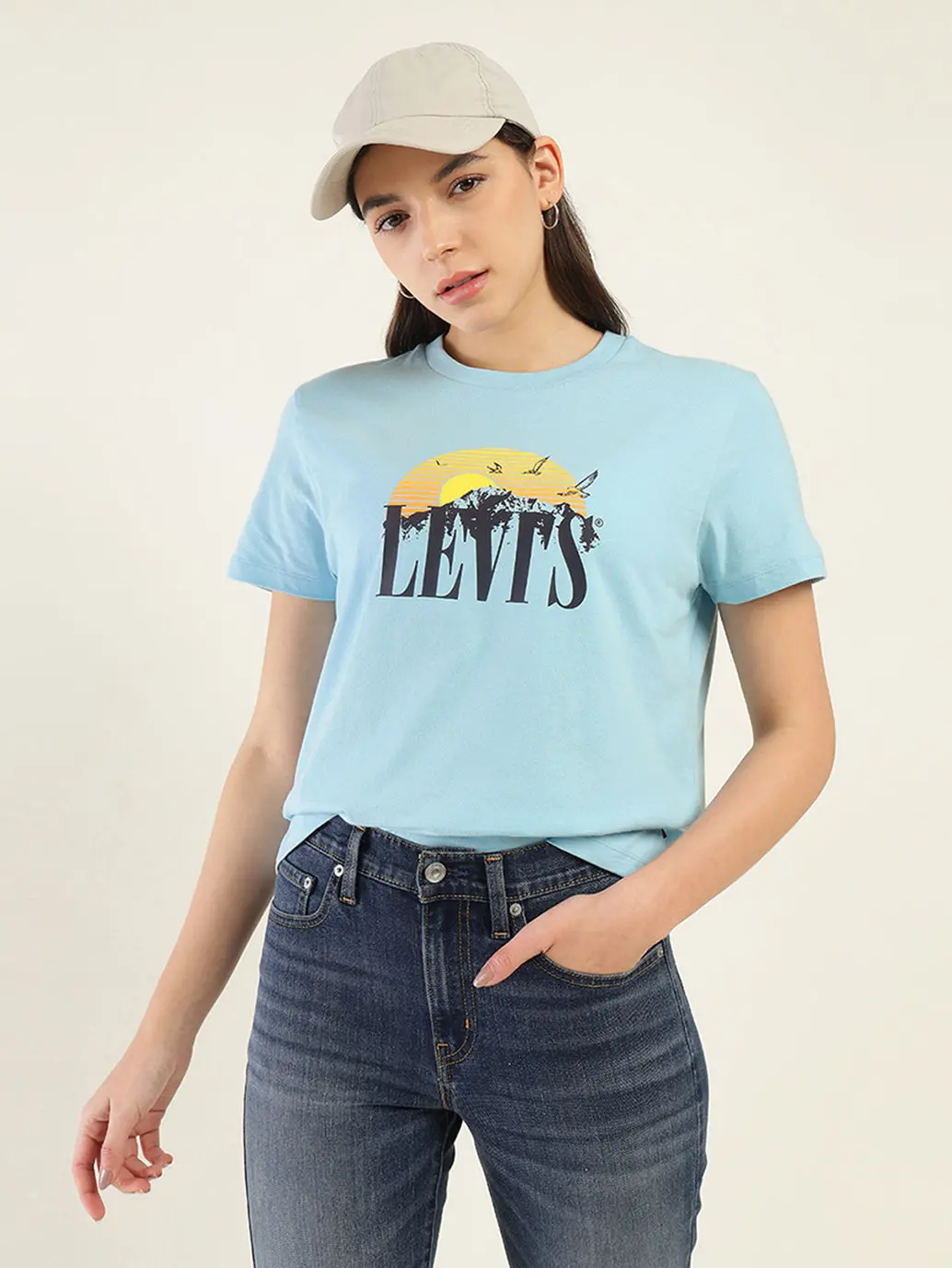 Women's Graphic Print Relaxed Fit T-Shirt 1