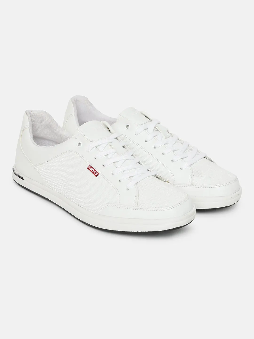 Men's White Solid Shoes 1