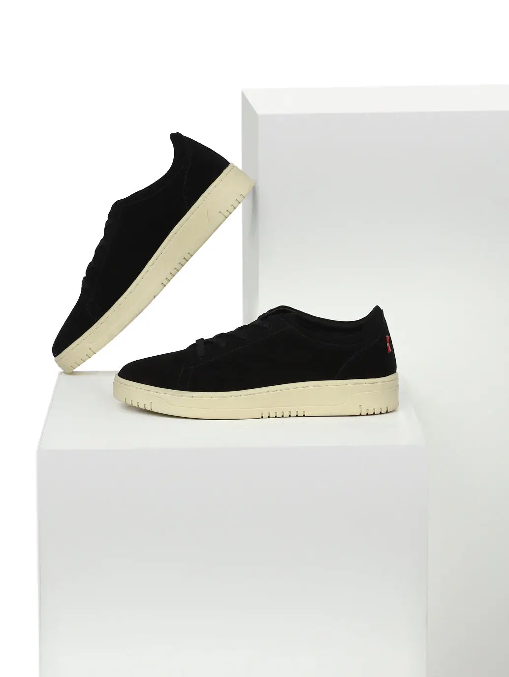 Men's Sculpt Black Casual Shoes 1