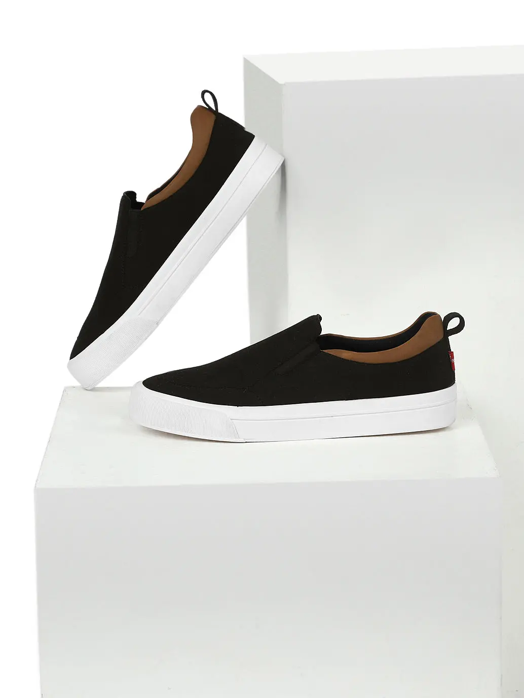Men's Alps Black Casual Slip On 1