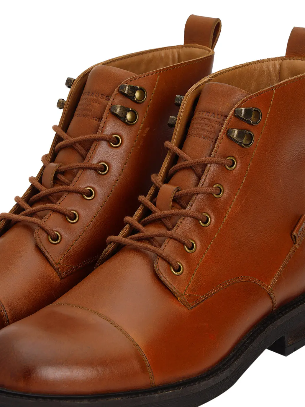 Men's Brown Solid Boots 6
