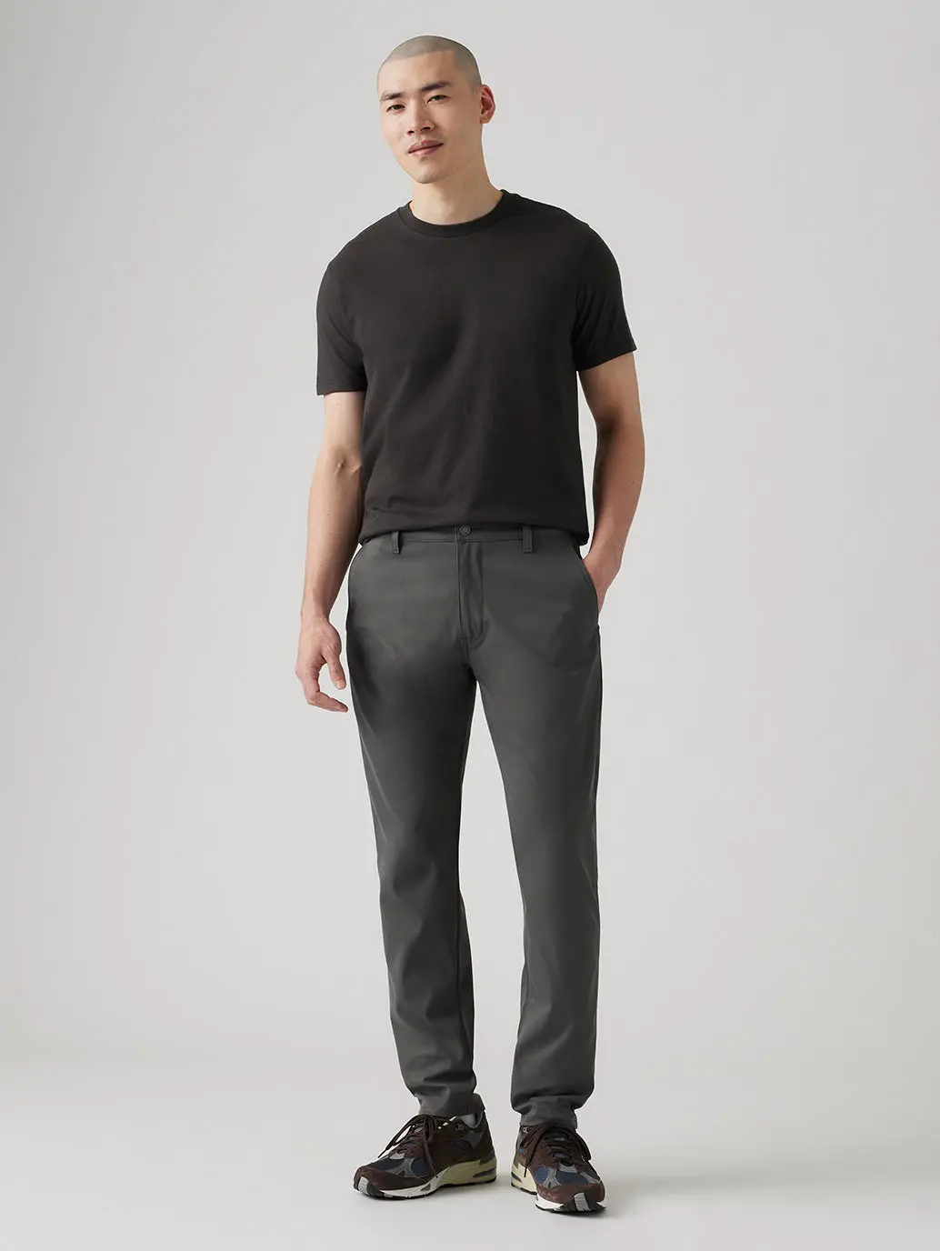 Men's Grey Straight Fit Tech Pant 1